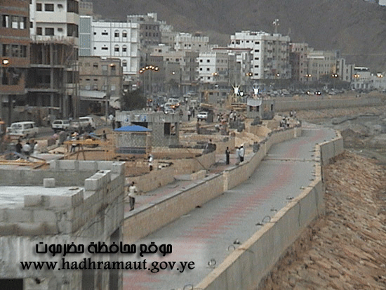 تجهيز الضفة اليمنى للخور