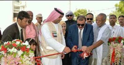 محافظ حضرموت يدشن رسميًا بث اذاعة المكلا من مقرها الجديد
