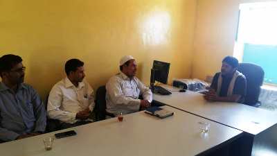 مدير عام مديرية غيل بن يمين يلتقي مؤسسة دار الشفاء الطبية لبحث تنفيذ مخيم طبي بمستشفى غيل بن يمين