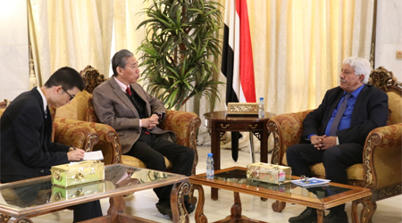 Health Minister follows up on protection measures for Yemeni community in China