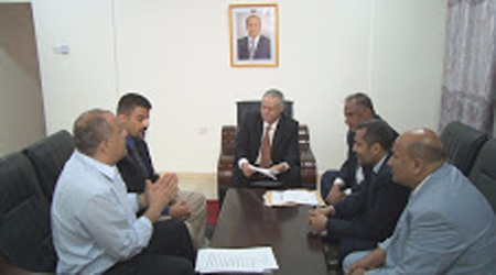 Aden Governor discusses issues concerning people of Aden
