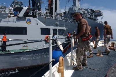 Yemeni coastguards rescue Saudi commercial ship