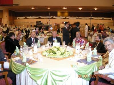 Al-Alimi calls on Yemenis in Malaysia to invest in Yemen 