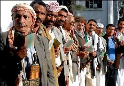 73% Yemeni people with elections on time, survey 