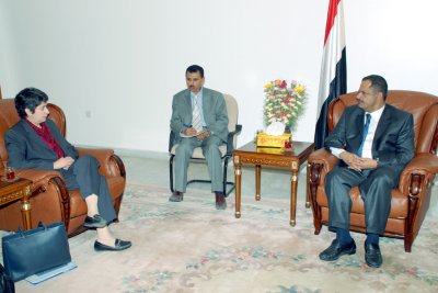 PM discusses cooperation ties with WB
