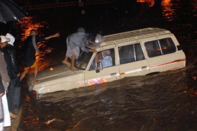 Two women perished as flood deaths continue in Yemen