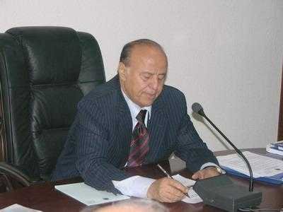 VP meets local councils leaderships in Mukalla