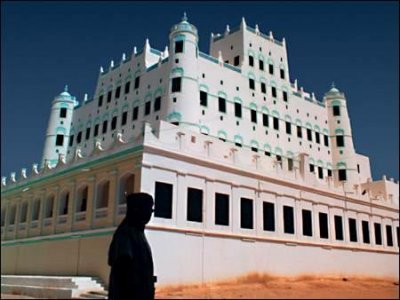 Artists to design logo of Islamic Culture capital
