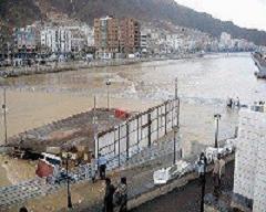 Iranian relief aid plane arrives in Say'oun 