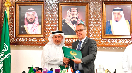 KSRelief Signs two humanitarian projects to combat cholera in Yemen