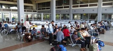 At the Expense of the UAE.. 80 Wounded from West Coast Leaving Aden’s Airport to the Hospitals of Egypt