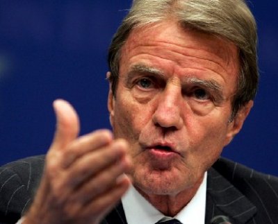 French FM arrives in Yemen for talks 