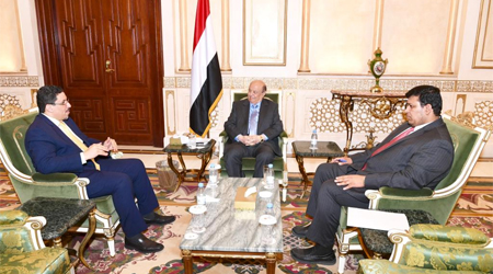 Hadi receives Yemen's Ambassador to US