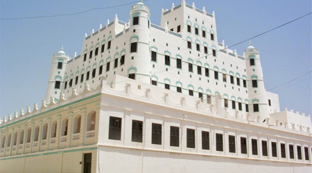 Implementation of 60 projects underway in Hadhramout