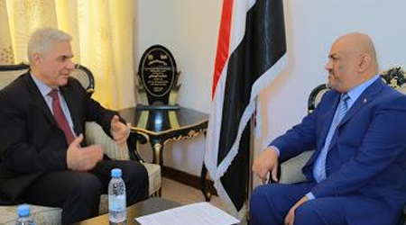 FM, Russian ambassador discuss developments of Yemen political process