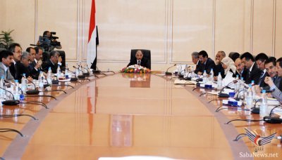 Cabinet briefed on efforts to achieve stability on food supply and  oil derivatives