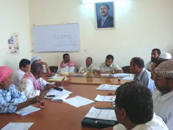 Tarim executive urges parents to send thier children to schools