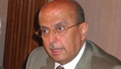 Al-Qirbi flies to Cairo