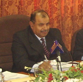  Hadhramout local body stands in front of  regulatory plan for the first quarter of 2011 