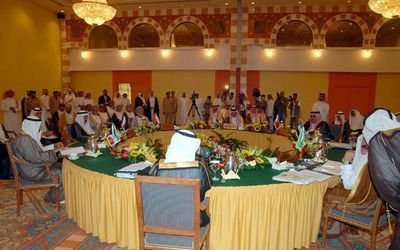 Gulf mediation to end crisis in Yemen announced