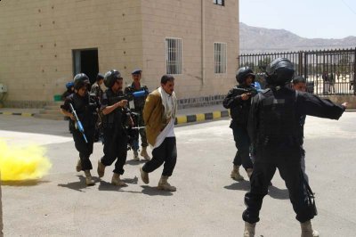  al-Qaeda members surrender to Yemen authorities, senior official 14