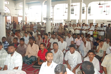  Mukalla on the first day of the holy month of Ramadan in pictures