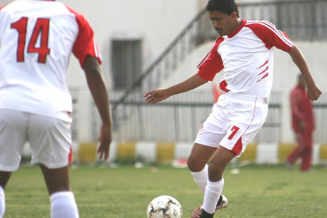 Today: three games in the opening of the ninth round in elite football league 