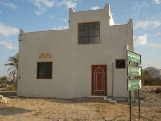 Al-awn Foundation for development delivers  (40) housing units to floods victims   