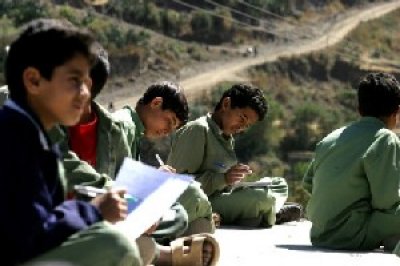 Yemen reiterates commitment to protect child rights