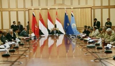 Saleh calls for raising security alert, dealing with outlaws strictly