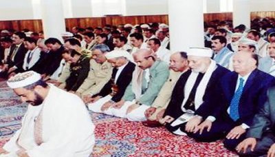 President of the Republic performs Eid prayers with worshipers at 