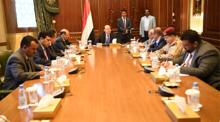 Hadi hails Saudi and Coalition demands for rebels to withdraw from Aden