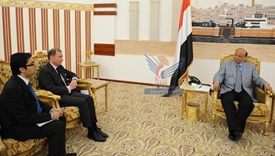 President Hadi meets French ambassador