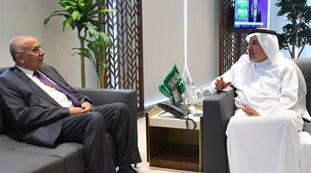 Fatah, Al-Rabiah discuss humanitarian interventions of KSrelief