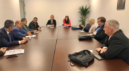 Parliament Speaker, UK MPs discuss political, humanitarian situations