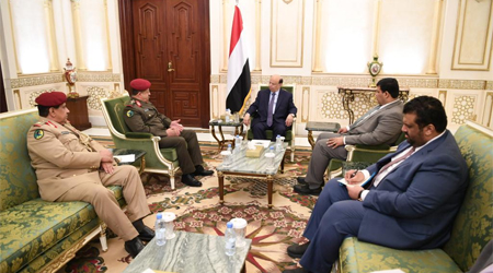 President Hadi urges unifying efforts, capacities of Defense Ministry