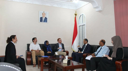 Yemen, IOM discuss influx of illegal migrants to Yemen