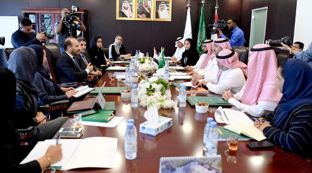 Al-Awj, Al Jaber discuss Yemen development, reconstruction