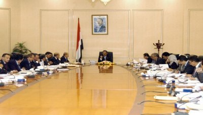 Gov't approves cash subsidies for 0.5 mln families in need