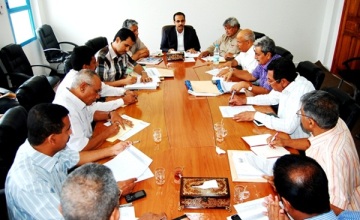 Al-deini chairs An expanded meeting  to discuss  investment program 