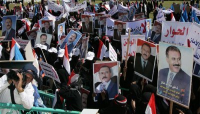 Mass festival in Sana'a supporting President's initiative