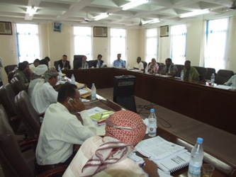 Hadhramout Local Council in  its fourth session meets in Mukalla