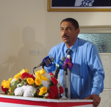 Omaier  calls  on Wadi Hadhramaut citizens to participate in the elction registration 