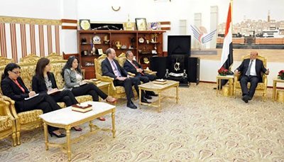 Hadi stresses UN resolution 2140 against political settlement spoilers