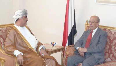 FM meets with Omani ambassador