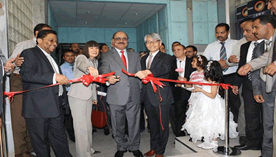 Japan, US gift Yemen's TV channel new equipment