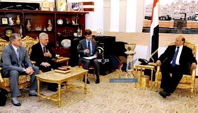 Hadi receives delegation of Russian Defense Ministry