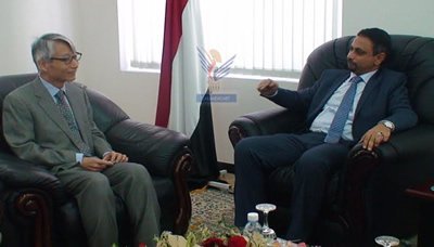 Japan to continue to support roads stalled projects in Yemen