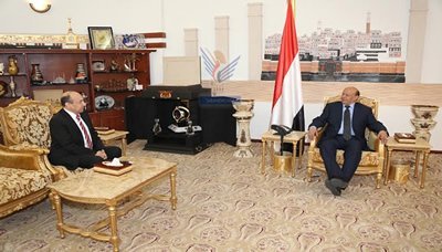 President Hadi receives Egyptian ambassador