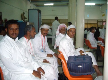 First batch of pilgrims to the Holy Land leaves Seiyoun International airport